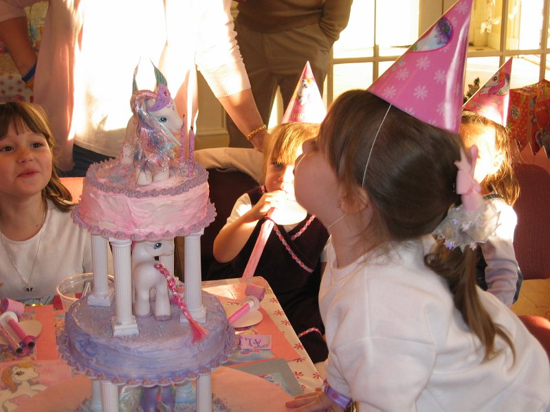 20041204 Jillian bday 31.JPG